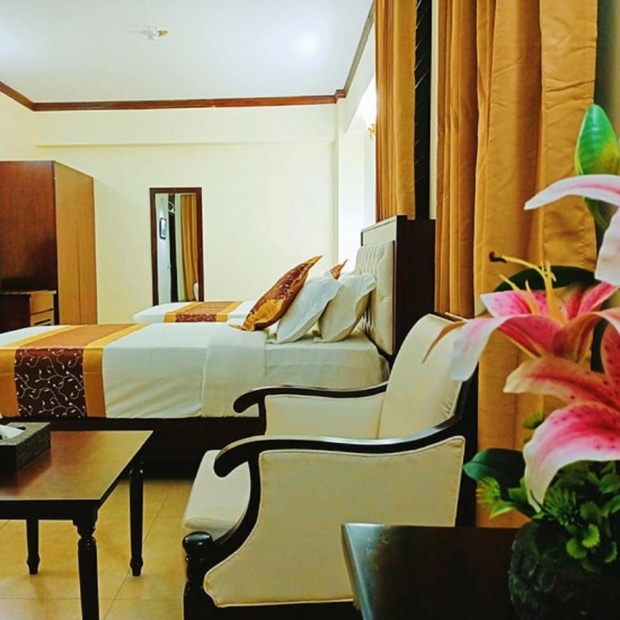 Hotel Crystal Rose - Sylhet Esterno foto