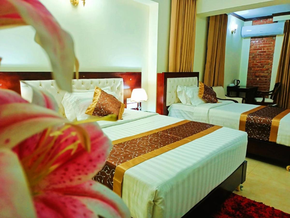 Hotel Crystal Rose - Sylhet Esterno foto