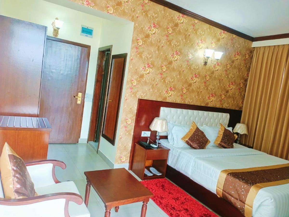 Hotel Crystal Rose - Sylhet Esterno foto