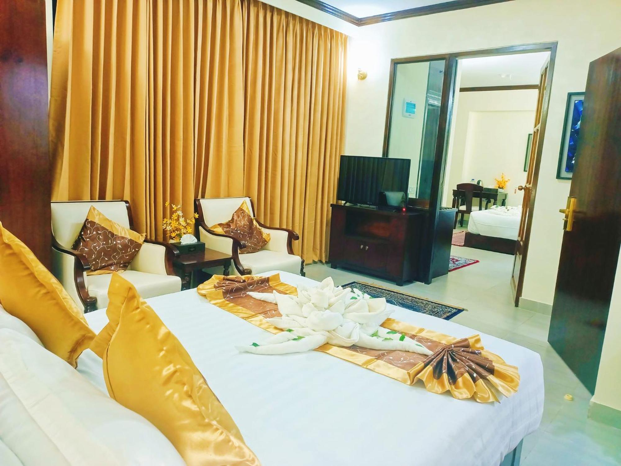 Hotel Crystal Rose - Sylhet Esterno foto