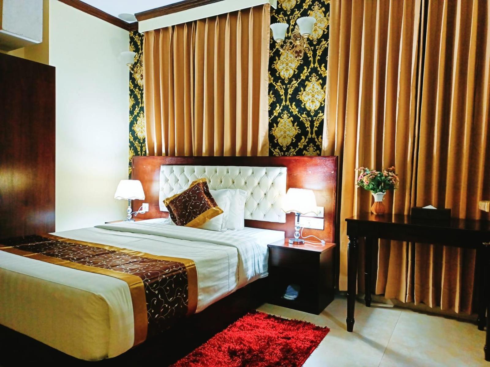 Hotel Crystal Rose - Sylhet Esterno foto